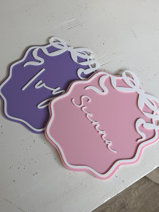 Bow Scalloped Door Sign